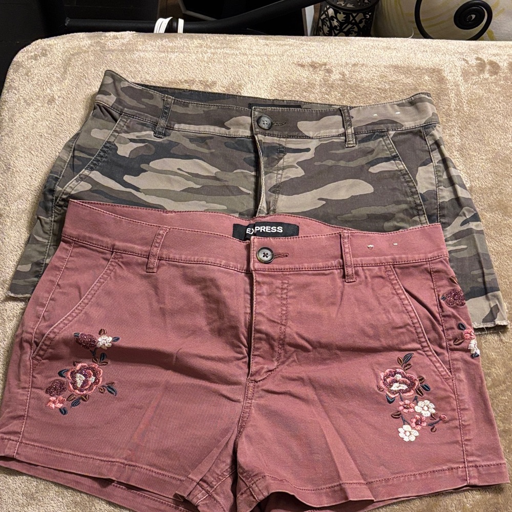 2 pairs of Express Mid-Rise shorts 6
